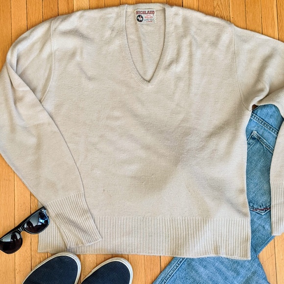 Vintage Highland Mills Sweater - Picture 1 of 3